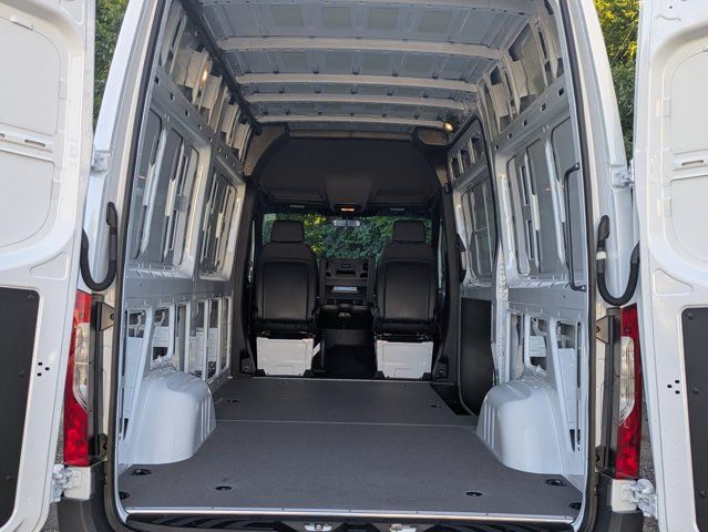2025 Mercedes-Benz Sprinter Cargo Van Base - Photo 9