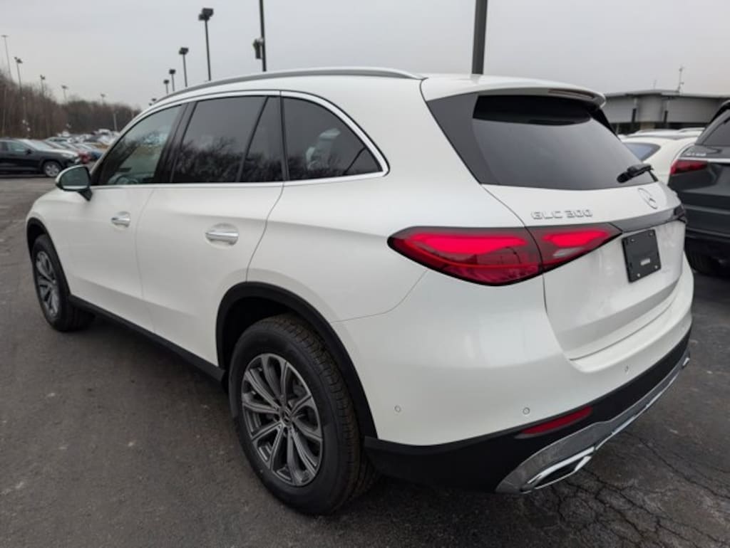 New 2026 Mercedes-Benz GLC 300 4MATIC SUV