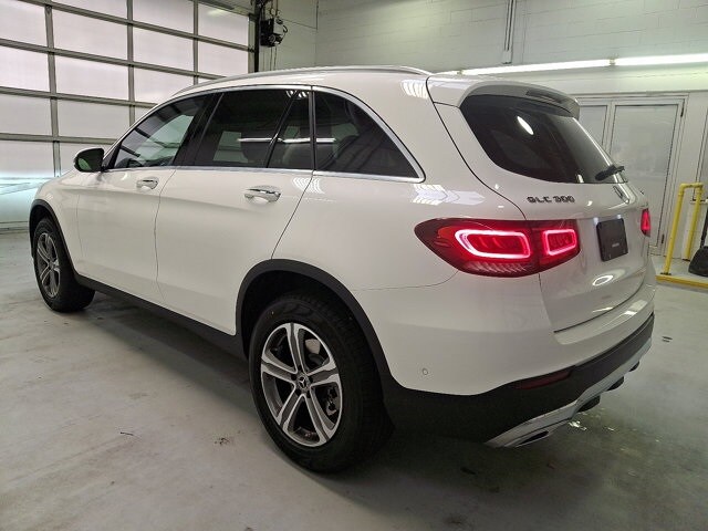 2022 Mercedes Benz GLC 300 4MATIC photo 3