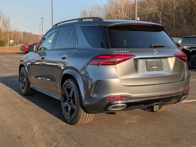 2025 Mercedes Benz GLE 580 4MATIC photo 4