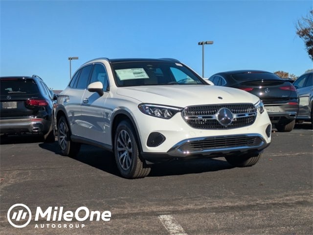 2026 Mercedes-Benz GLC Base's photo