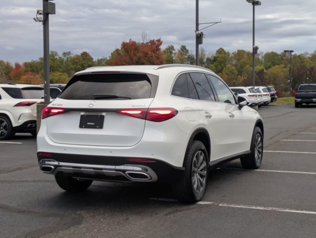 New 2026 Mercedes-Benz GLC 300 4MATIC SUV
