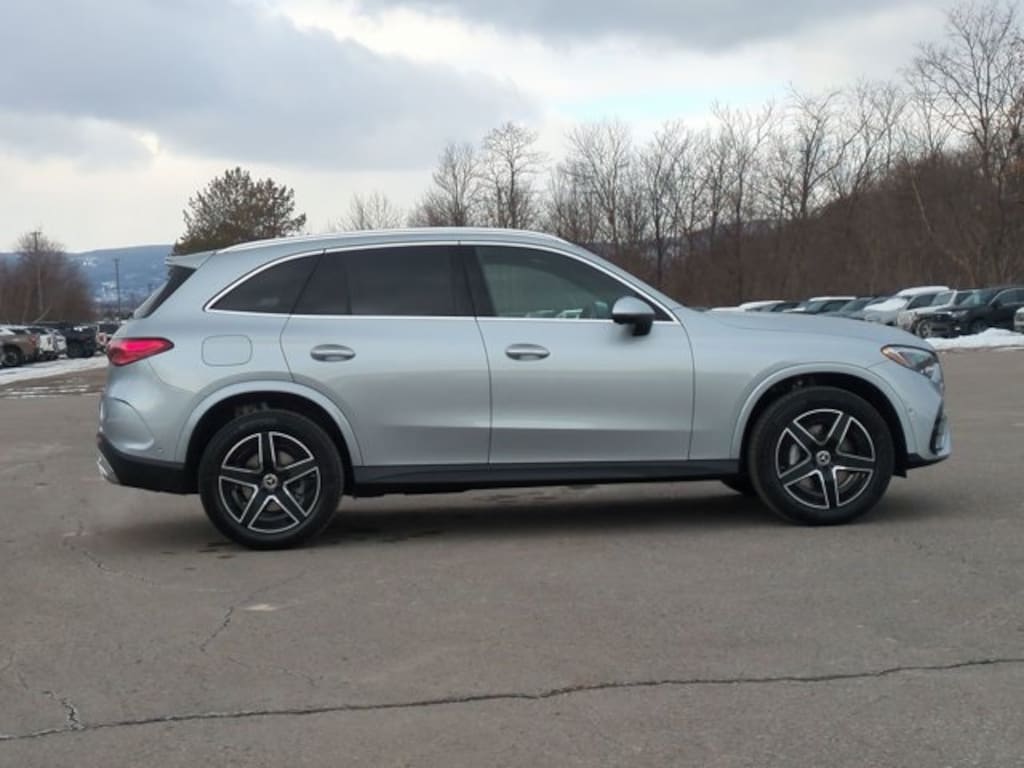 New 2026 Mercedes-Benz GLC 300 4MATIC SUV