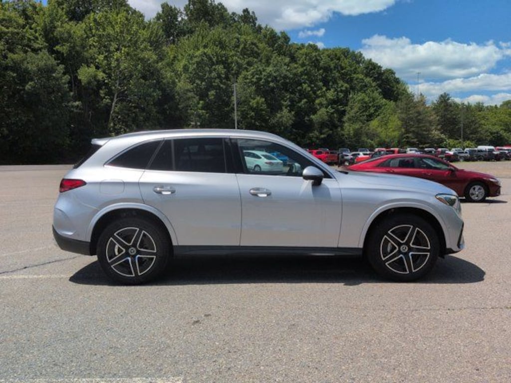New 2026 Mercedes-Benz GLC 300 4MATIC SUV