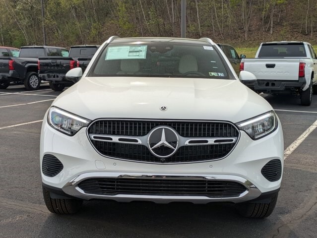 2025 Mercedes Benz GLC 350e 4MATIC photo 2