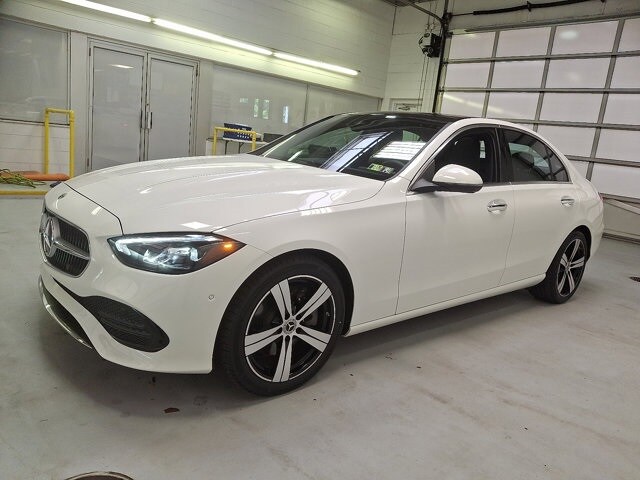2025 Mercedes Benz C 300 4MATIC photo 3