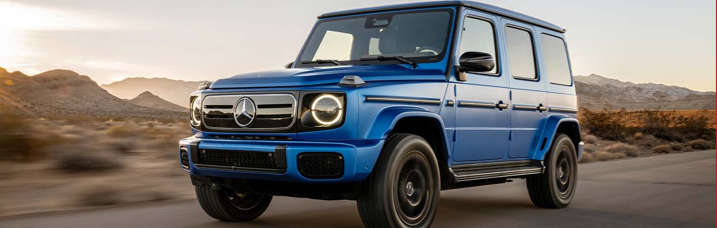2025-Mercedes-Benz-G-Class-driving.jpg