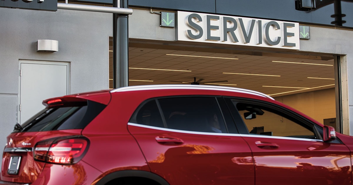 Mercedes_Service_ServiceBay.jpg