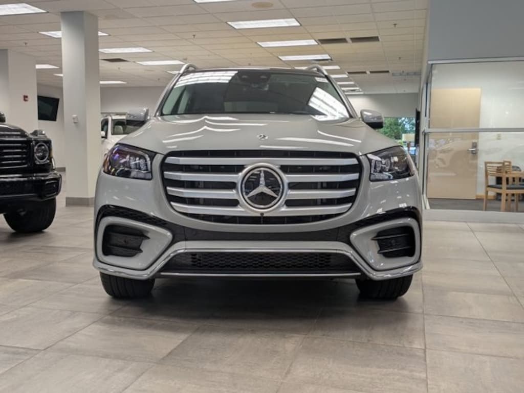 New 2026 Mercedes-Benz GLS 450 4MATIC SUV