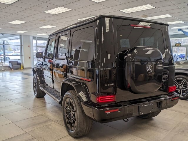 2025 Mercedes Benz G photo 4