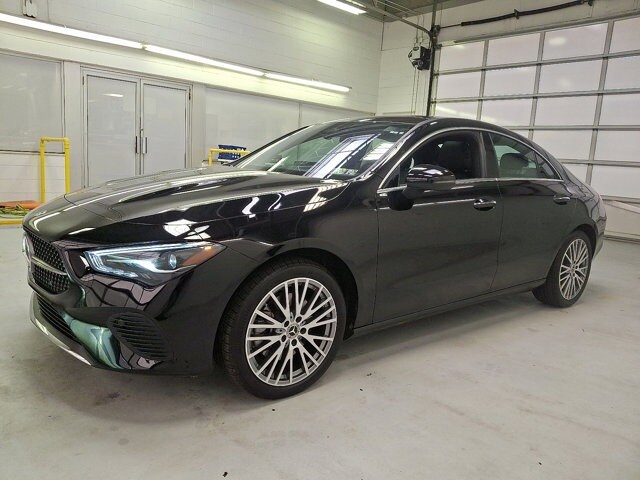 2025 Mercedes Benz CLA 250 4MATIC photo 3