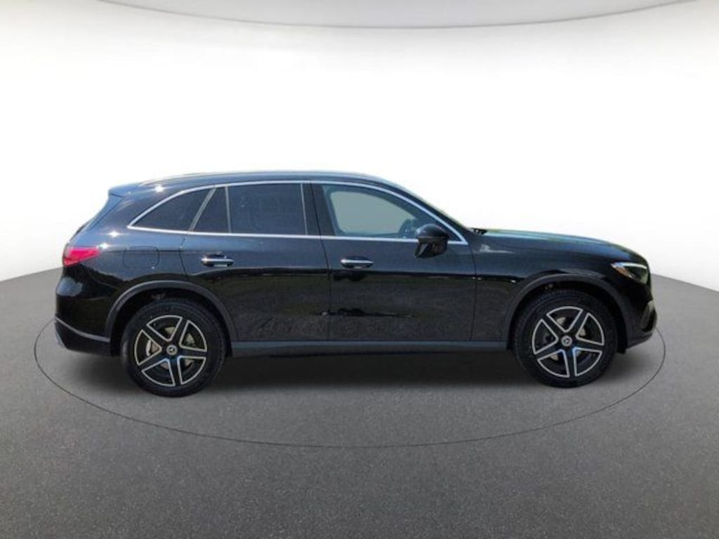 New 2026 Mercedes-Benz GLC 300 4MATIC SUV