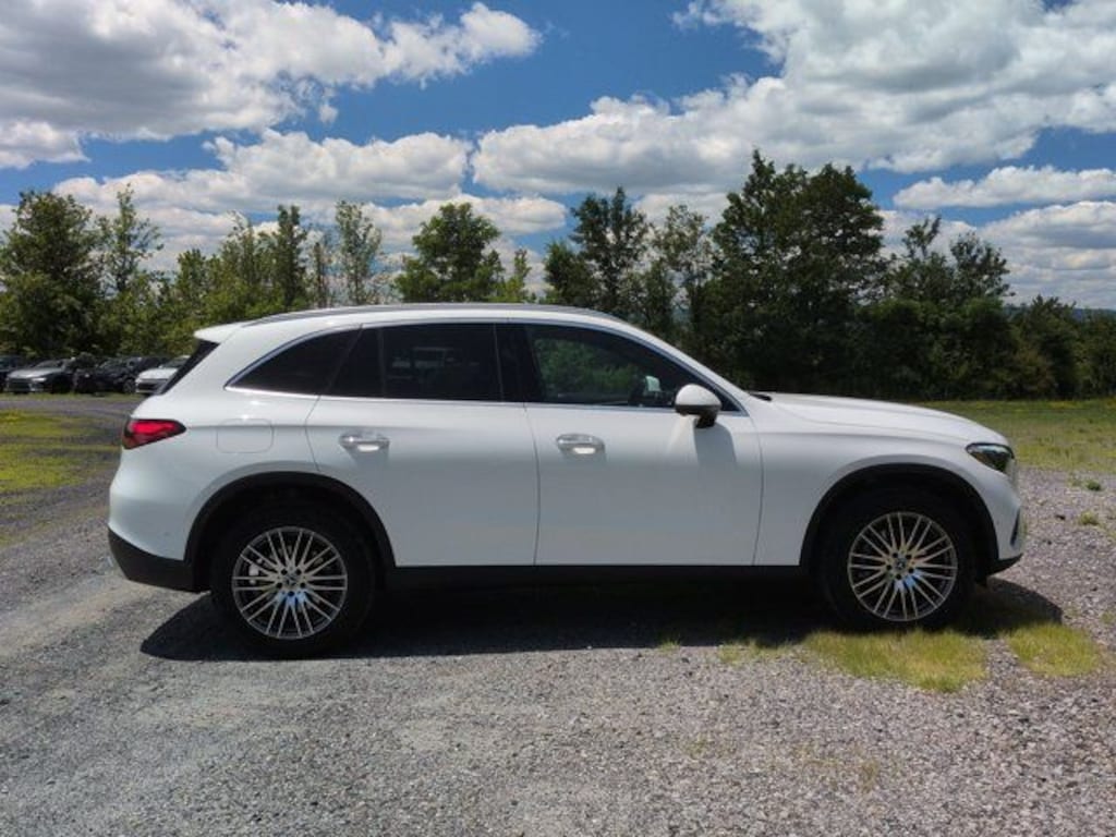 New 2026 Mercedes-Benz GLC 300 4MATIC SUV