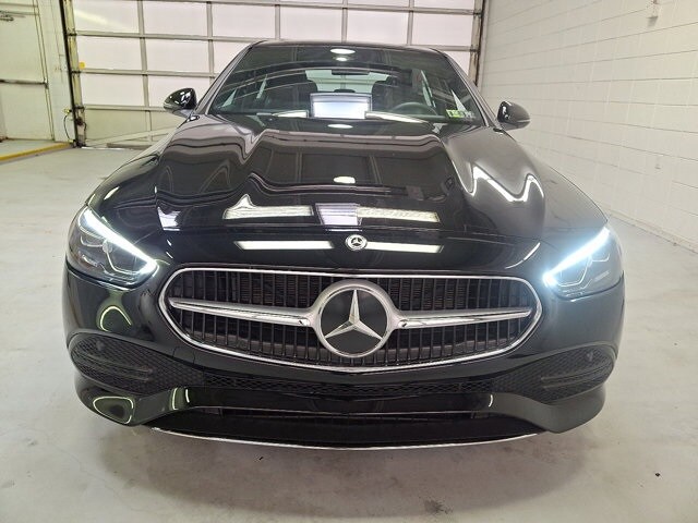 2025 Mercedes Benz C 300 4MATIC photo 2