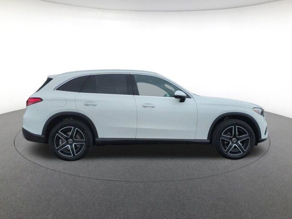 New 2026 Mercedes-Benz GLC 300 4MATIC SUV