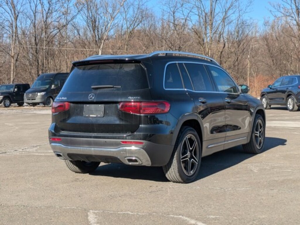 New 2026 Mercedes-Benz GLB 250 4MATIC SUV