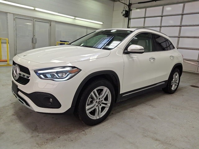2023 Mercedes Benz GLA 250 4MATIC photo 2