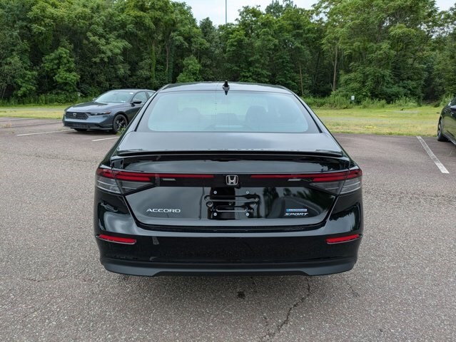 2025 Honda Accord Hybrid Sport photo 4