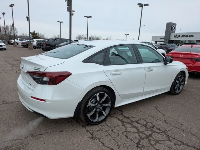 2025 Honda Civic Hybrid Sport Touring photo 3