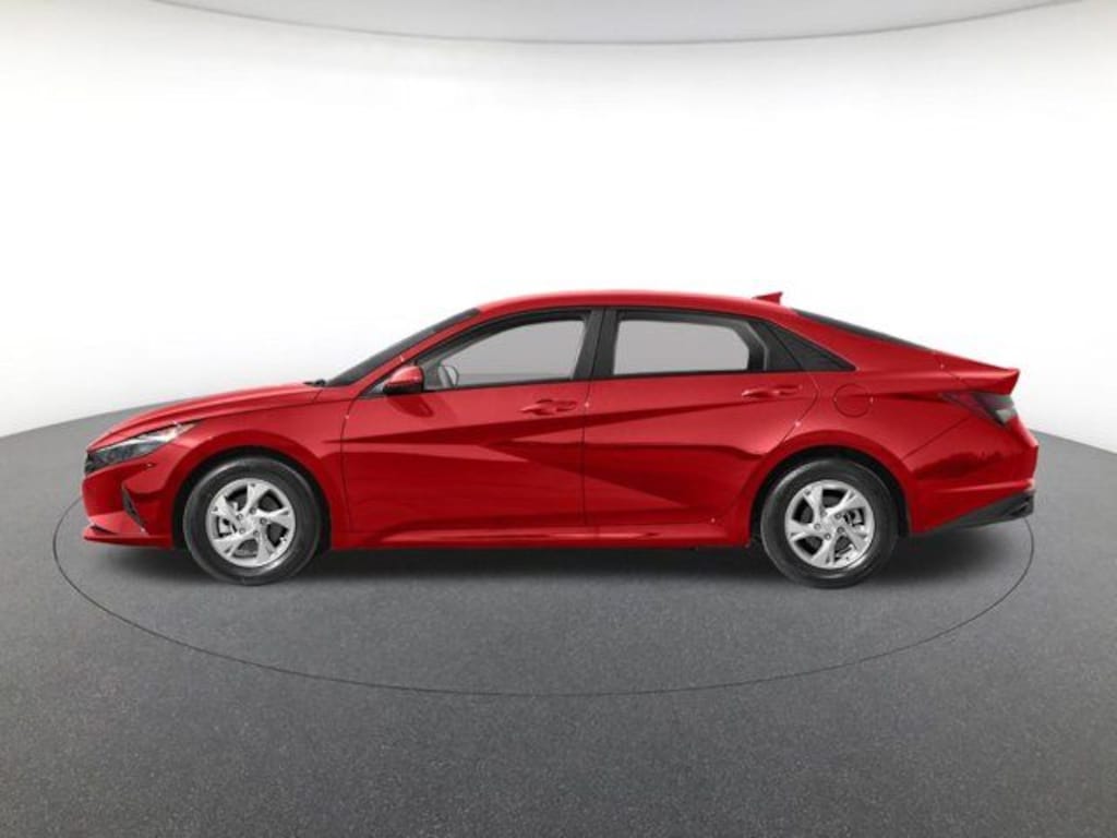 Used 2023 Hyundai Elantra SE Sedan