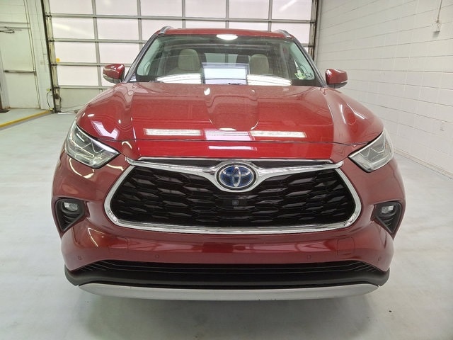Used 2021 Toyota Highlander Platinum with VIN 5TDEBRCH5MS020527 for sale in Wilkes Barre, PA