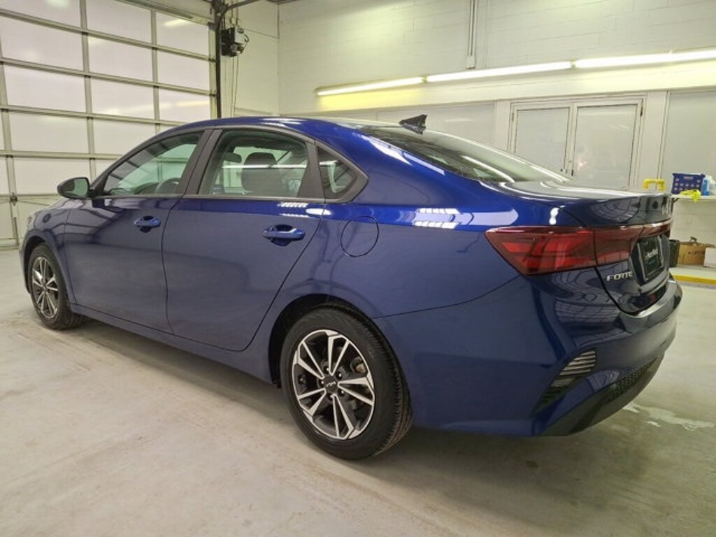 Used 2023 Kia Forte LXS Sedan