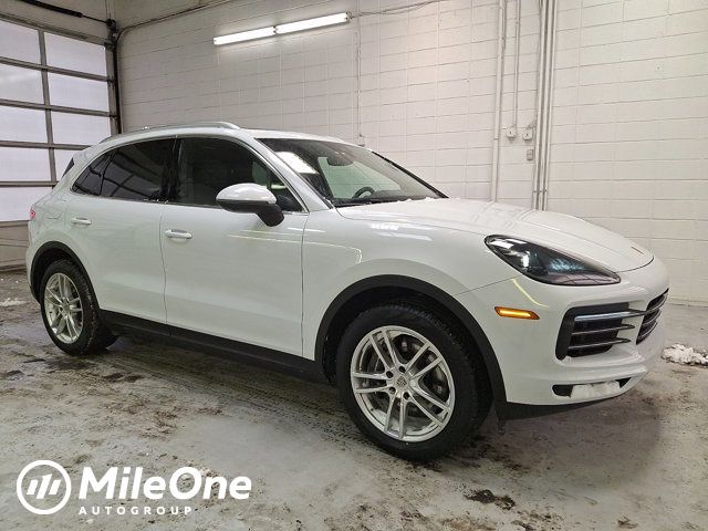 2023 Porsche Cayenne Base