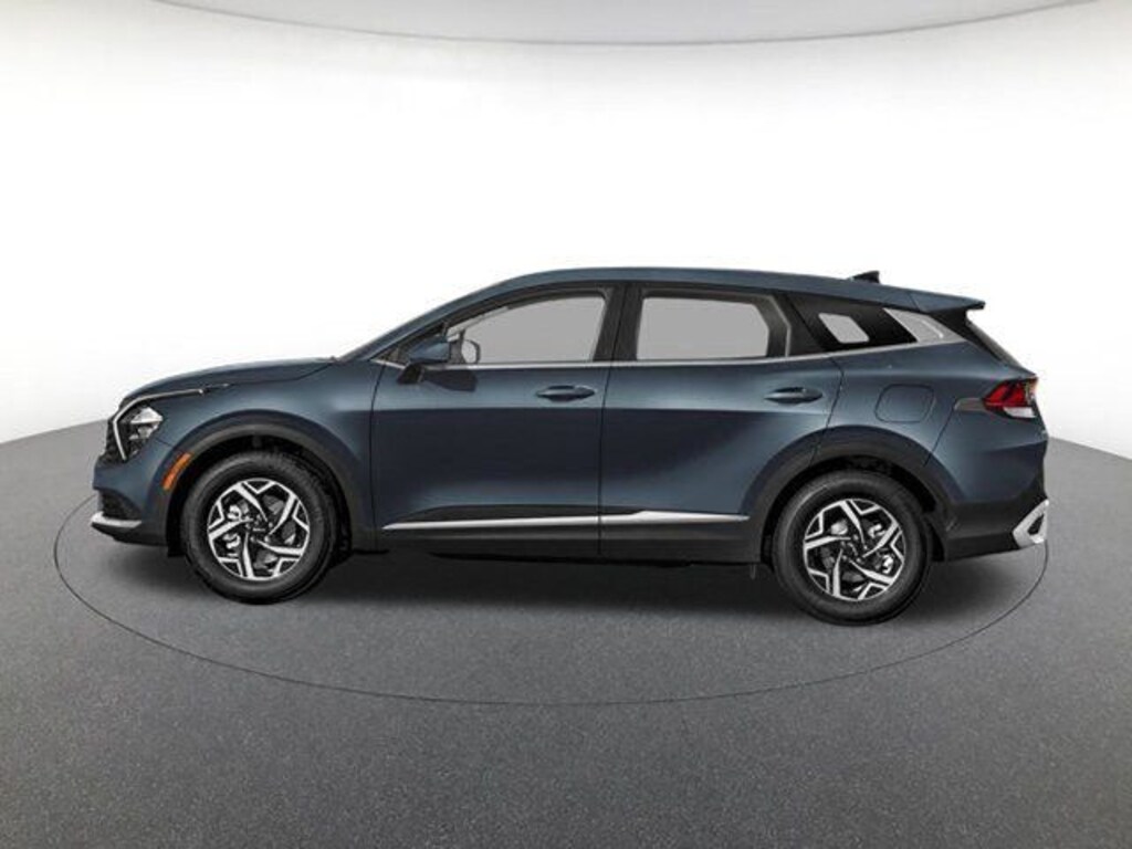 Used 2024 Kia Sportage LX SUV
