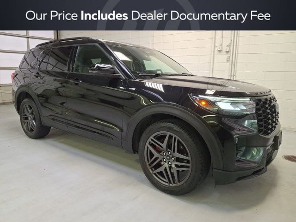 Used 2025 Ford Explorer ST-Line SUV