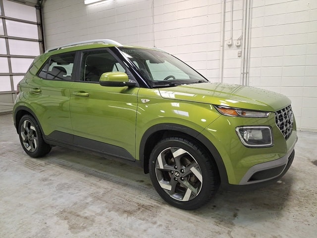 2022 Hyundai Venue SEL