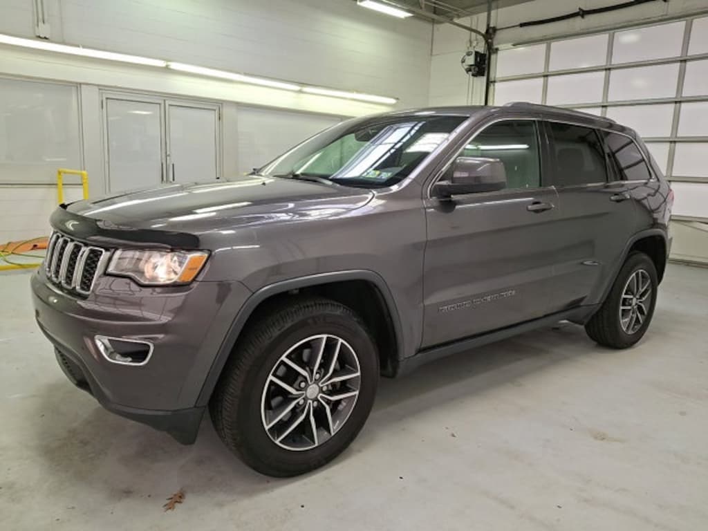 Used 2018 Jeep Grand Cherokee Laredo E SUV