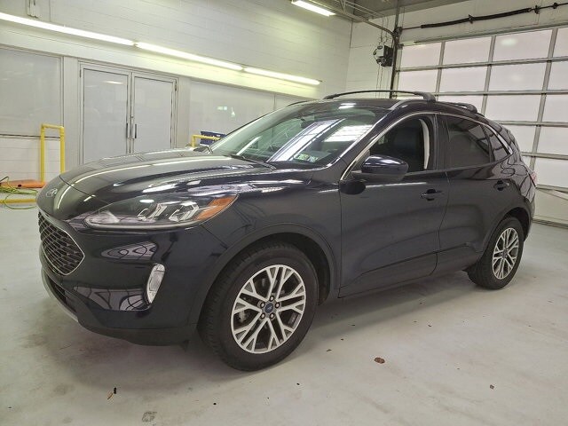 2021 Ford Escape SEL photo 3