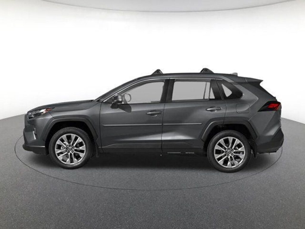 Used 2025 Toyota RAV4 XLE SUV
