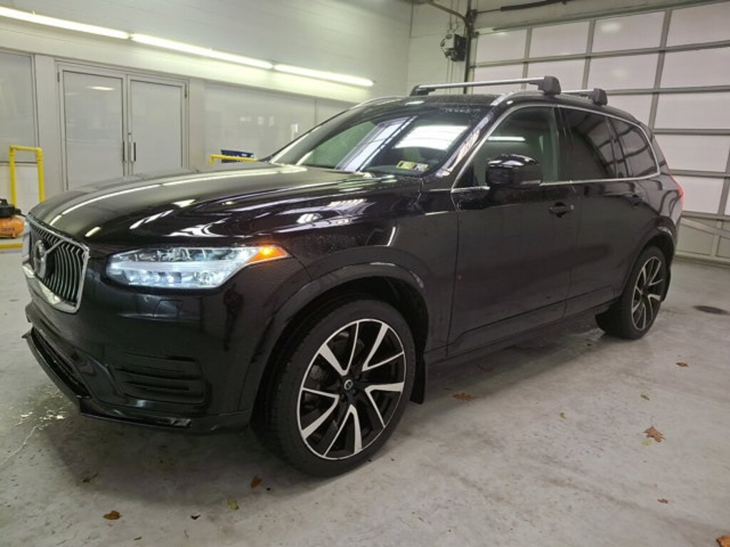 Used 2021 Volvo XC90 T6 Momentum SUV