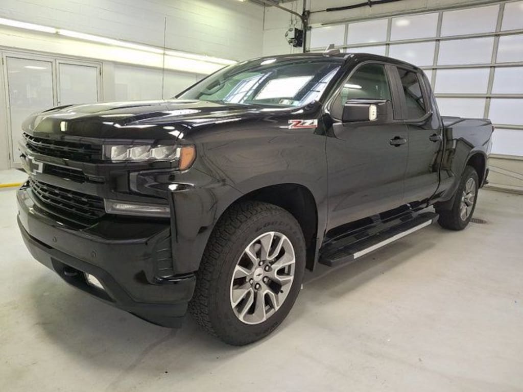 Used 2020 Chevrolet Silverado 1500 RST Truck