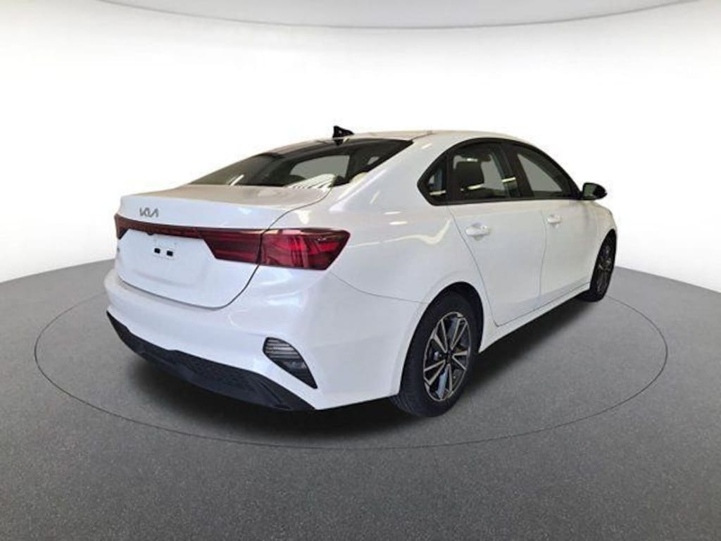 Used 2024 Kia Forte LXS Sedan