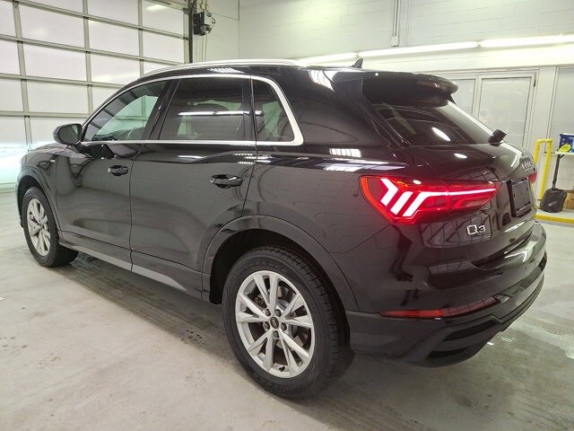 2024 Audi Q3 S line Premium photo 4