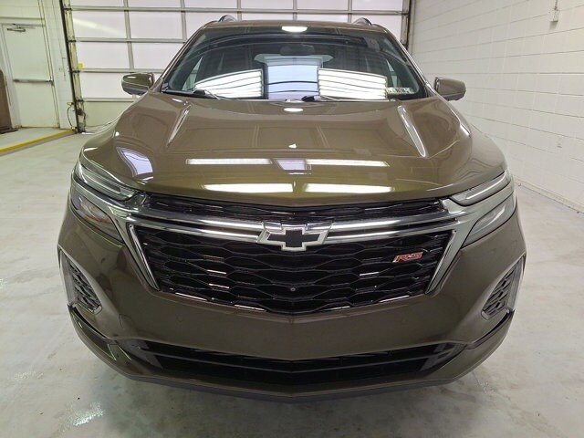 2023 Chevrolet Equinox RS photo 2