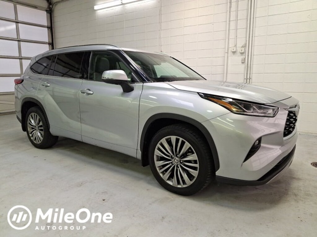 Used 2022 Toyota Highlander Platinum SUV