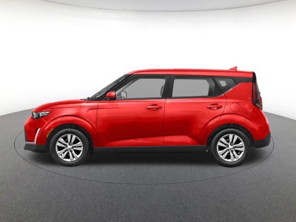 Used 2024 Kia Soul LX Hatchback
