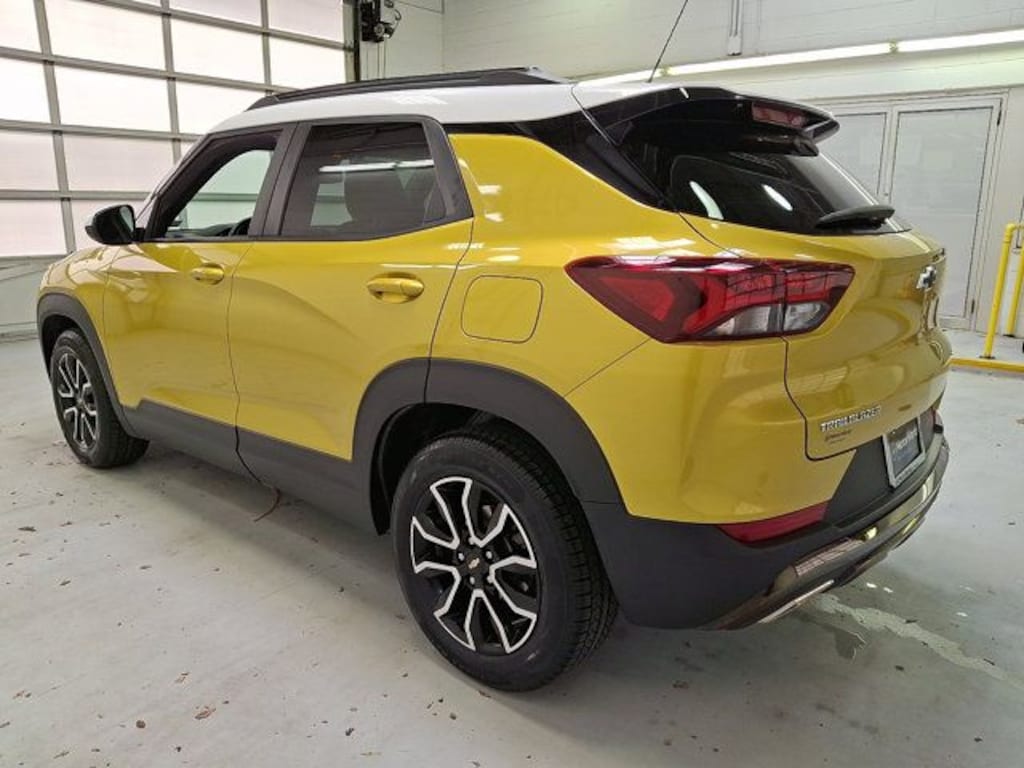 Used 2023 Chevrolet Trailblazer Activ SUV