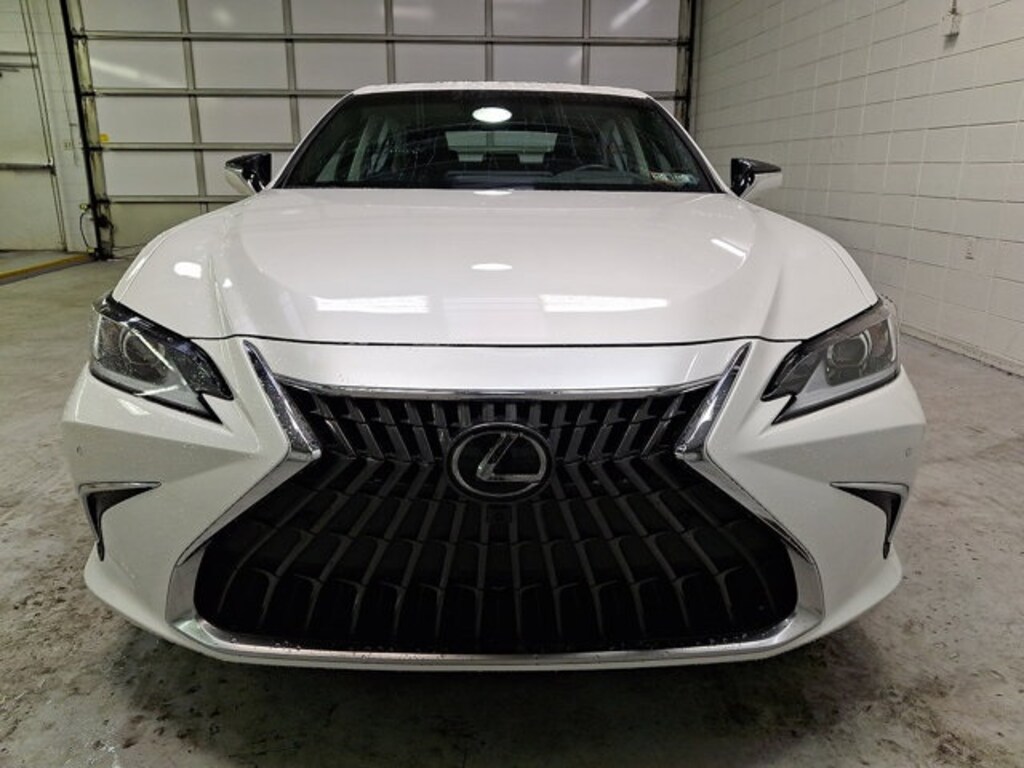 Used 2024 Lexus ES 350 Luxury Sedan