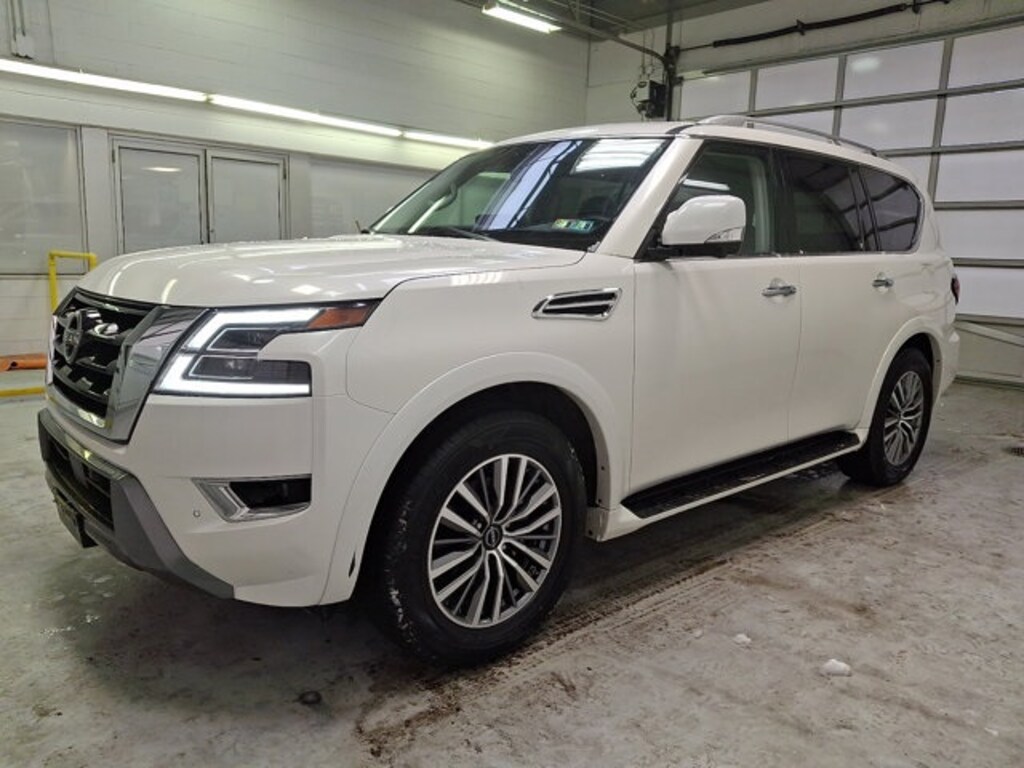 Used 2024 Nissan Armada SL SUV