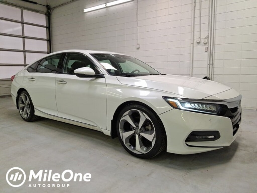 Used 2018 Honda Accord Touring Sedan