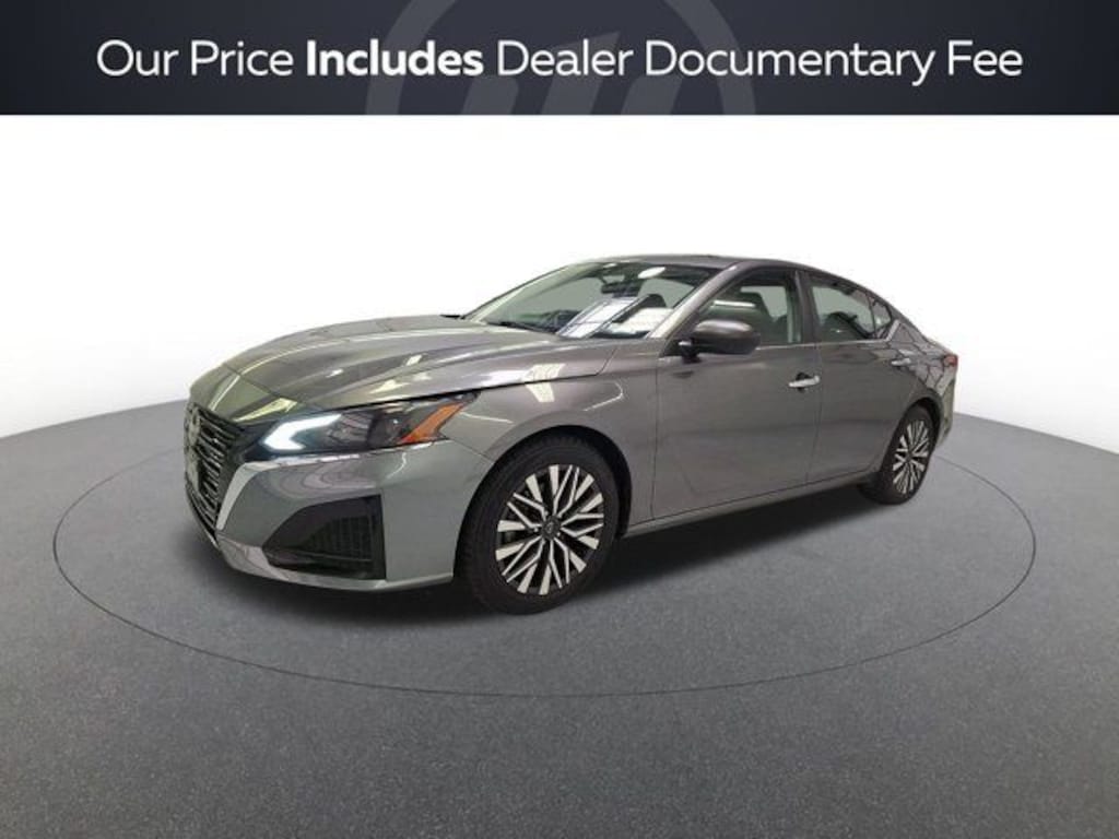 Used 2024 Nissan Altima 2.5 SV Sedan