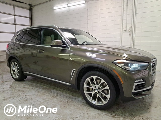 2020 BMW X5 40i's photo