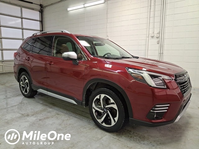 2024 Subaru Forester Touring's photo