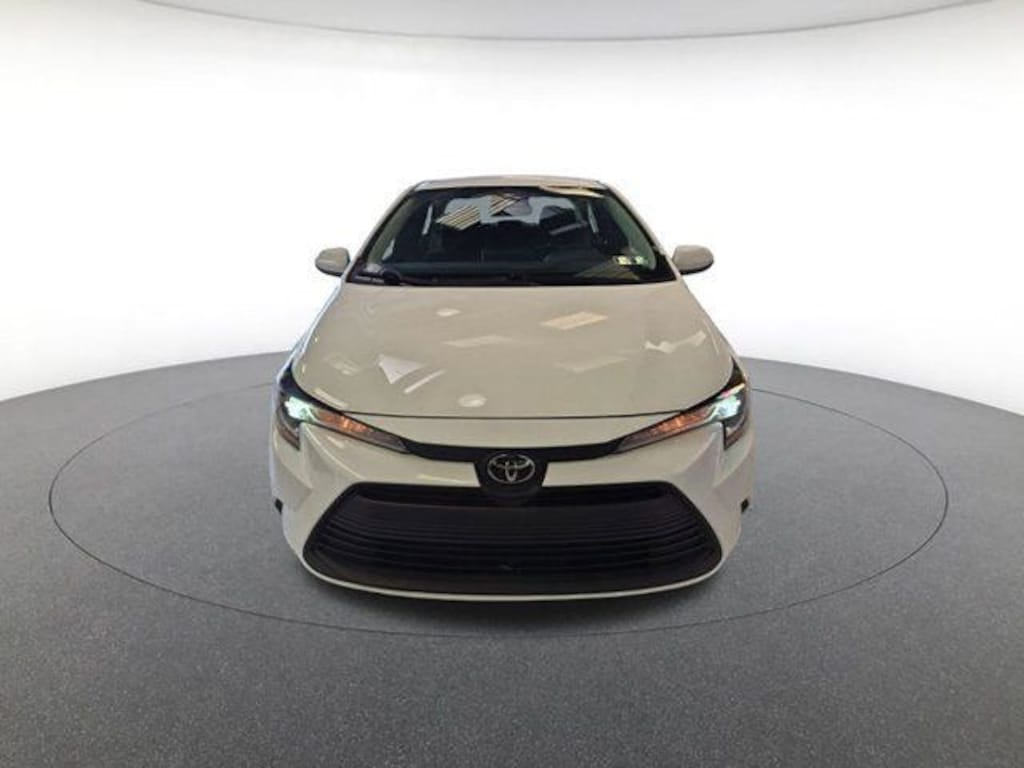Used 2024 Toyota Corolla LE Sedan