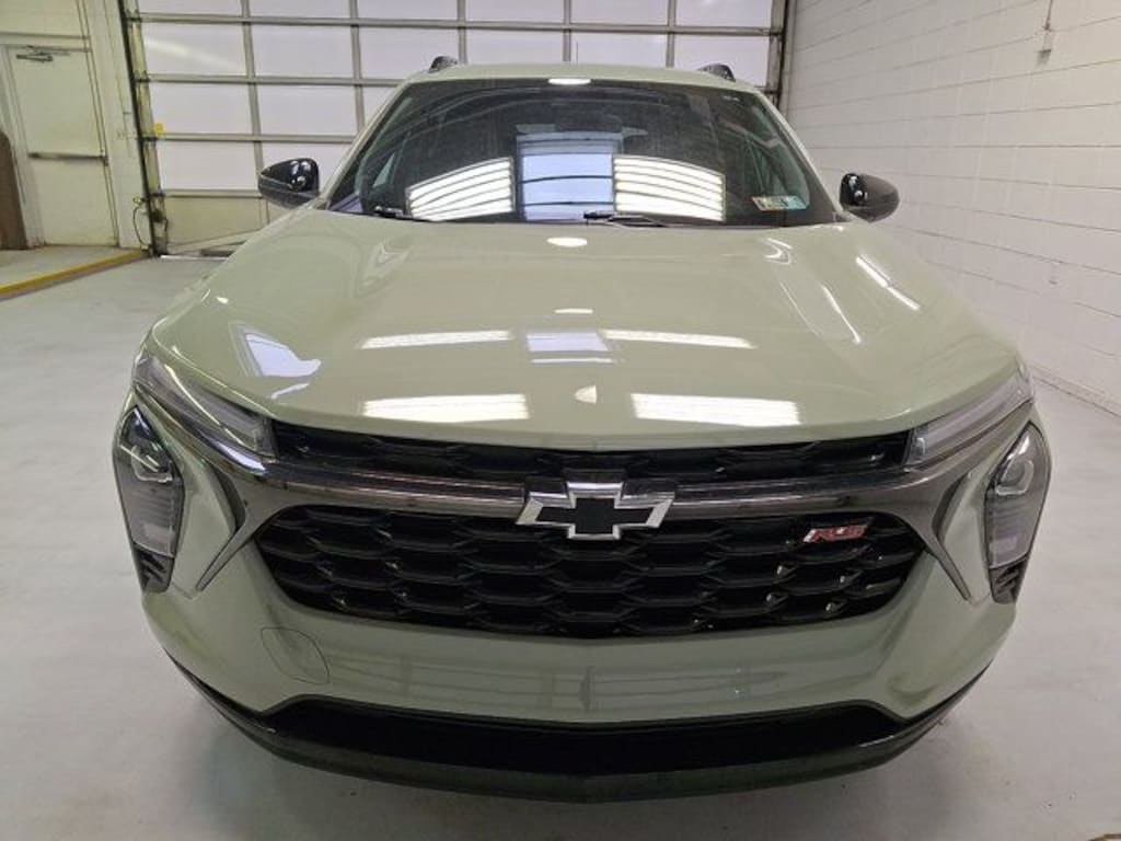 Used 2024 Chevrolet Trax 2RS SUV