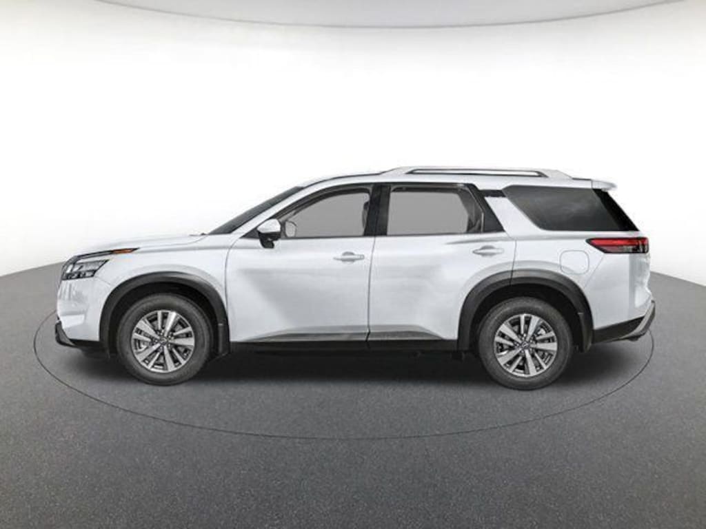 Used 2025 Nissan Pathfinder SL SUV